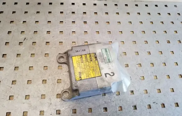 Toyota RAV 4 (XA20) Airbag control unit/module 8917042090