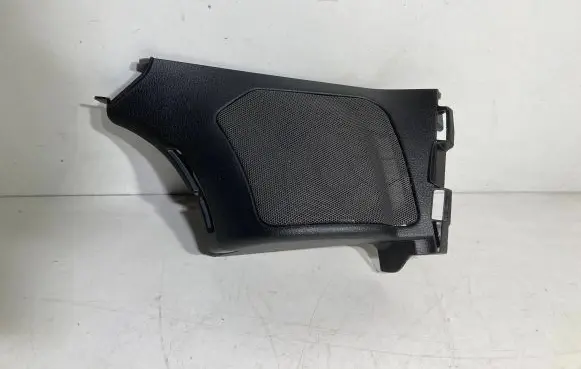 Side speaker trim/cover