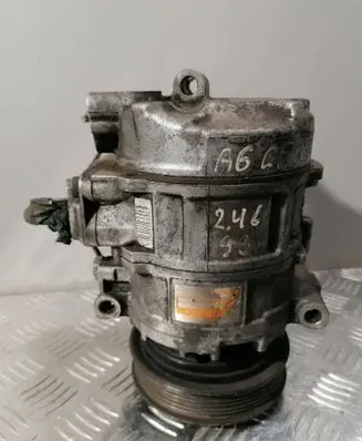 Volkswagen PASSAT B6 Air conditioning (A/C) compressor (pump) 4B0260805B