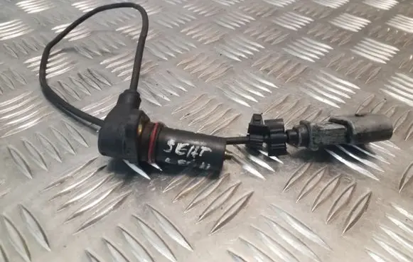 Seat Toledo II (1M) Crankshaft position sensor 038907319F