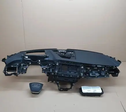 Audi E-tron GT Dashboard 4J3857003E