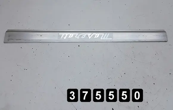 Other sill/pillar trim element