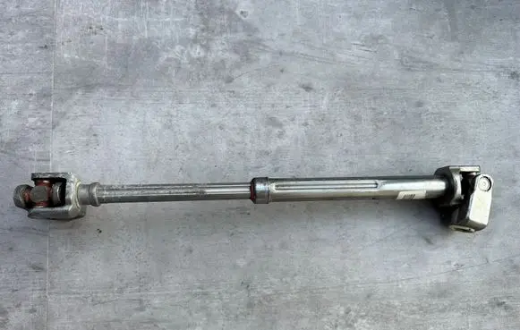 Mercedes-Benz GL X166 Steering wheel axle A16646005100