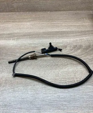 Mercedes-Benz C W205 Exhaust gas temperature sensor A0009058804 WITHPLUG