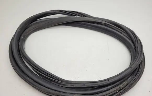 Ford Transit Custom Front door rubber seal
