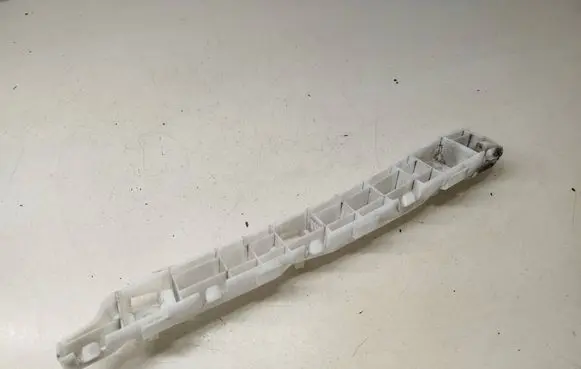 KIA Carens III Front bumper mounting bracket 86613A4010