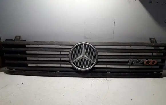 Mercedes-Benz Vito Viano W638 Front grill