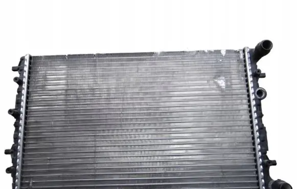 Volkswagen Fox Coolant radiator 6Q0121253Q