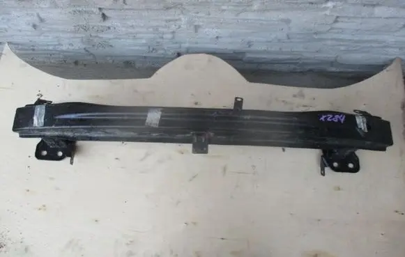 Skoda Superb B6 (3T) Front bumper cross member