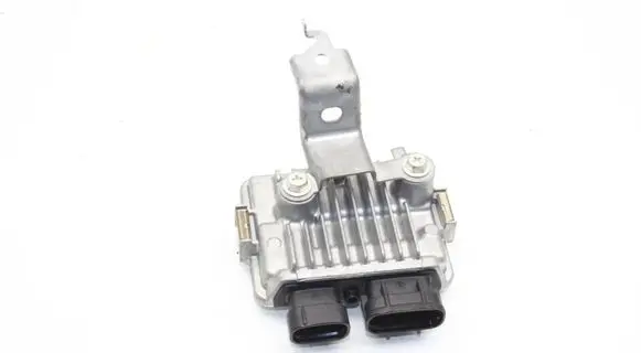 Toyota Yaris XP210 Fuel injection pump control unit/module 89571K0010