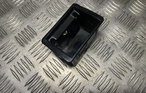 Nissan X-Trail T30 Car ashtray 68800 K66611