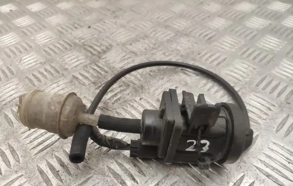 Mercedes-Benz A W168 Turbo solenoid valve 4715396