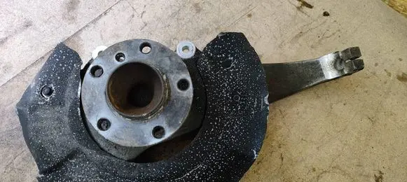 BMW 7 F01 F02 F03 F04 Front wheel hub