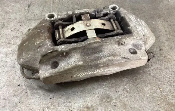 Alfa Romeo 159 Front brake caliper