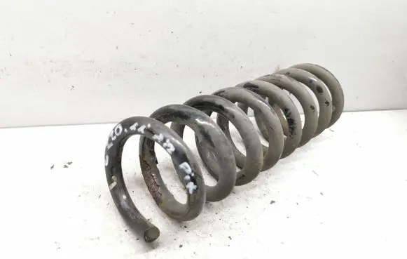 Mercedes-Benz C W204 Rear coil spring