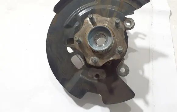 Nissan X-Trail T33 Front wheel hub 400144PM0A