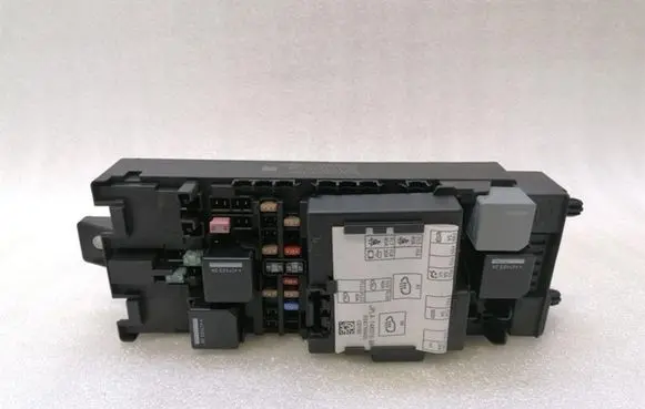 Land Rover Range Rover L405 Fuse module JPLA14A073BB