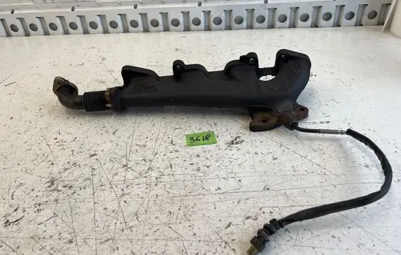 Mercedes-Benz Sprinter W906 Exhaust manifold A6511420001 1420001