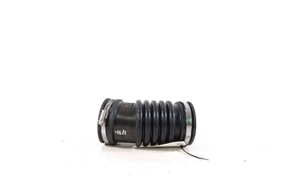 Air intake hose/pipe