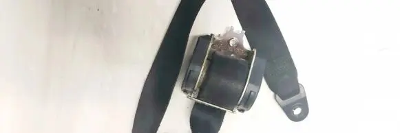 Ford Focus Front seatbelt 560626501