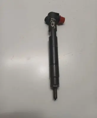 Mercedes-Benz E W238 Fuel injector A6510700587