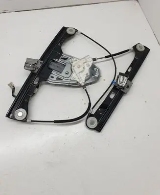 Mercedes-Benz C W203 Front door window regulator with motor A2118201842
