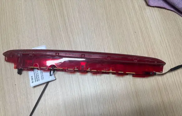 Seat Leon (5F) Third/center stoplight 5F0945097D