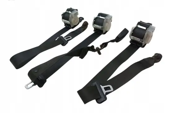 KIA Rio Front seatbelt