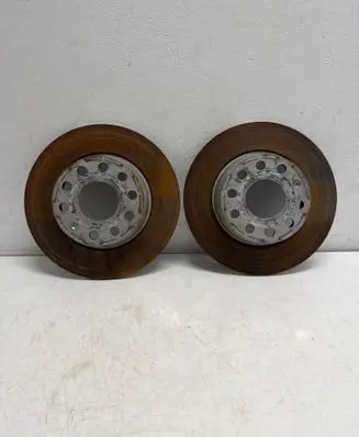 Volkswagen Golf VII Rear brake disc 