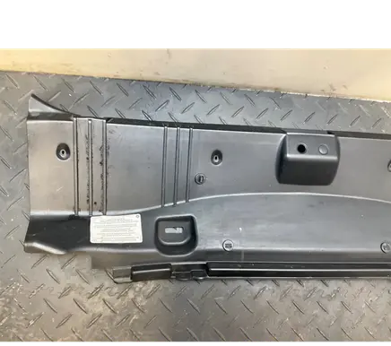 BMW 6 E63 E64 Trunk/boot sill cover protection 6988986 15892811