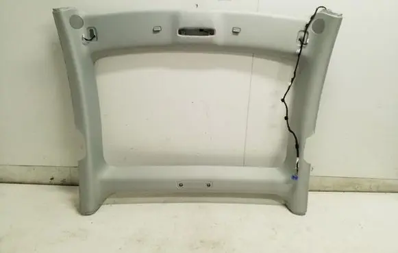 Tesla Model 3 Headlining 1567613