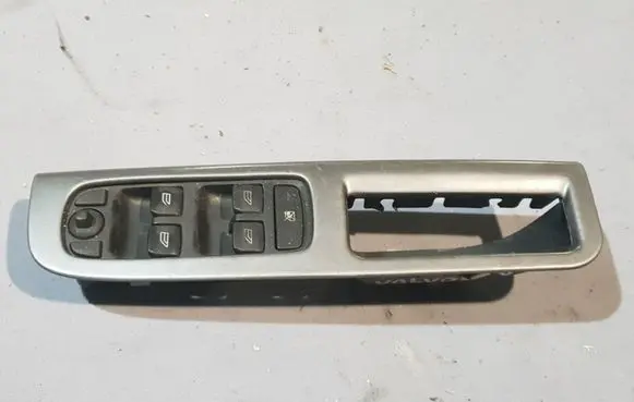 Volvo V50 Electric window control switch 8663817 30710787 03451100