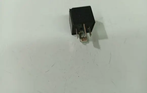 Skoda Roomster (5J) Other relay 95VW10K705CA