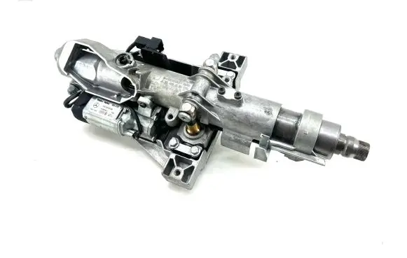 Steering wheel axle set