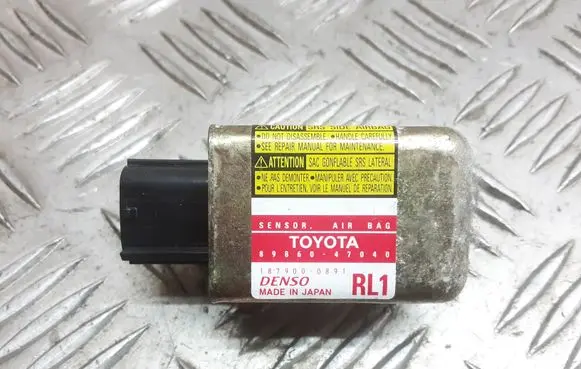 Toyota Prius (XW20) Airbag deployment crash/impact sensor 8986047040