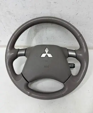 Mitsubishi Grandis Steering wheel