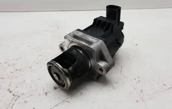 Opel Zafira C EGR valve 55566052