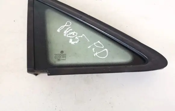 Volkswagen Touran I Front triangle window/glass 