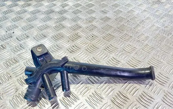 Renault Megane II Engine coolant pipe/hose 8200110038