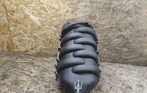 Maserati Quattroporte Intake manifold 041050018