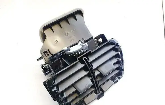 Dash center air vent grill