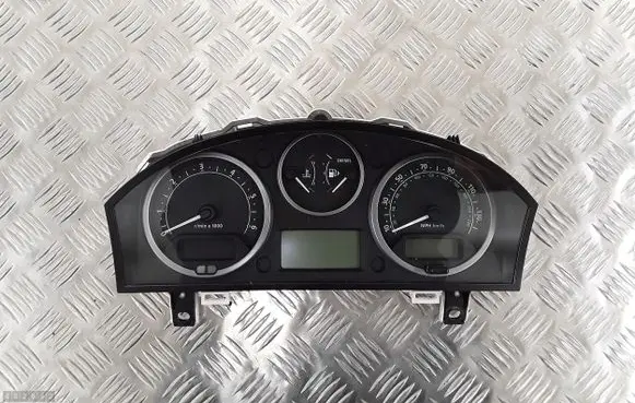 Land Rover Range Rover L322 Speedometer (instrument cluster) yac500444