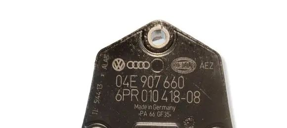 Seat Leon (5F) Oil level sensor 04E907660