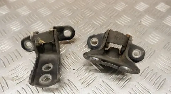 Front door hinge set