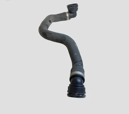 Volvo V40 Coolant pipe/hose 31319310