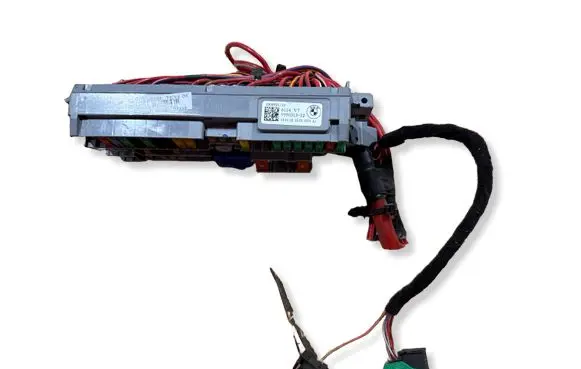 BMW 3 G20 G21 Fuse box set 6114V7 9350313 03009210