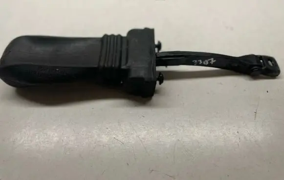 Audi A5 8T 8F Front door check strap stopper 8T8837249B