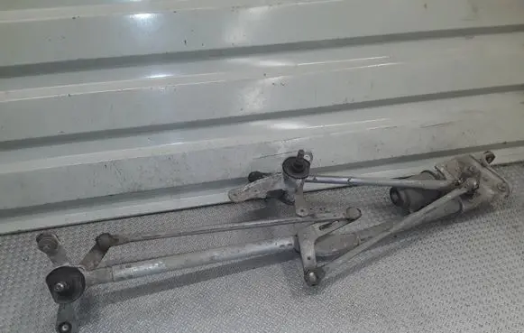 Honda Civic Front wiper linkage and motor 