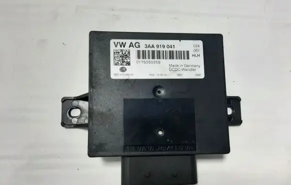 Volkswagen Sharan Voltage converter/converter module 3AA919041