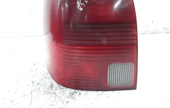 Volkswagen PASSAT B5 Rear/tail lights 3B9945257